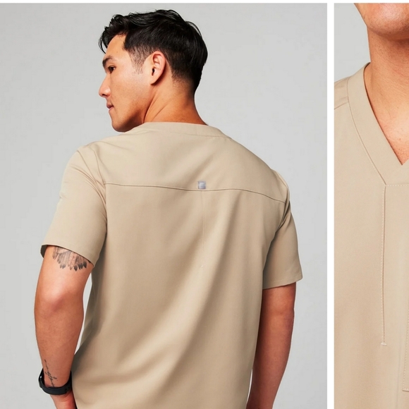 Helix Scrub Top - Picture 2 of 4